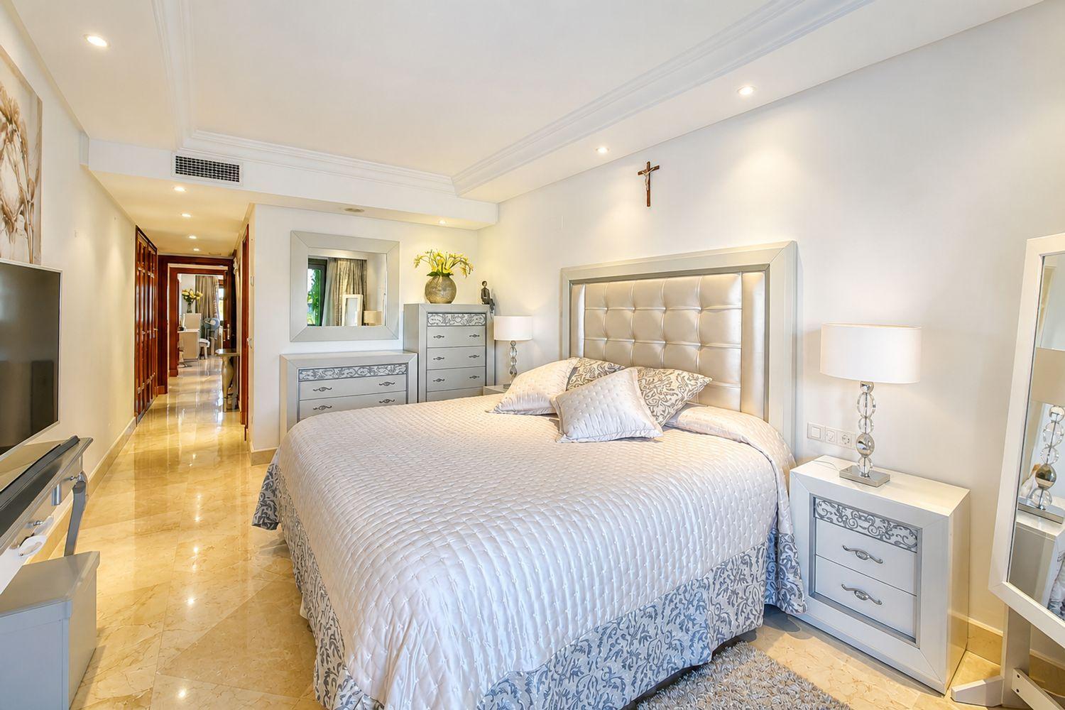 Flat for Sale in Estepona