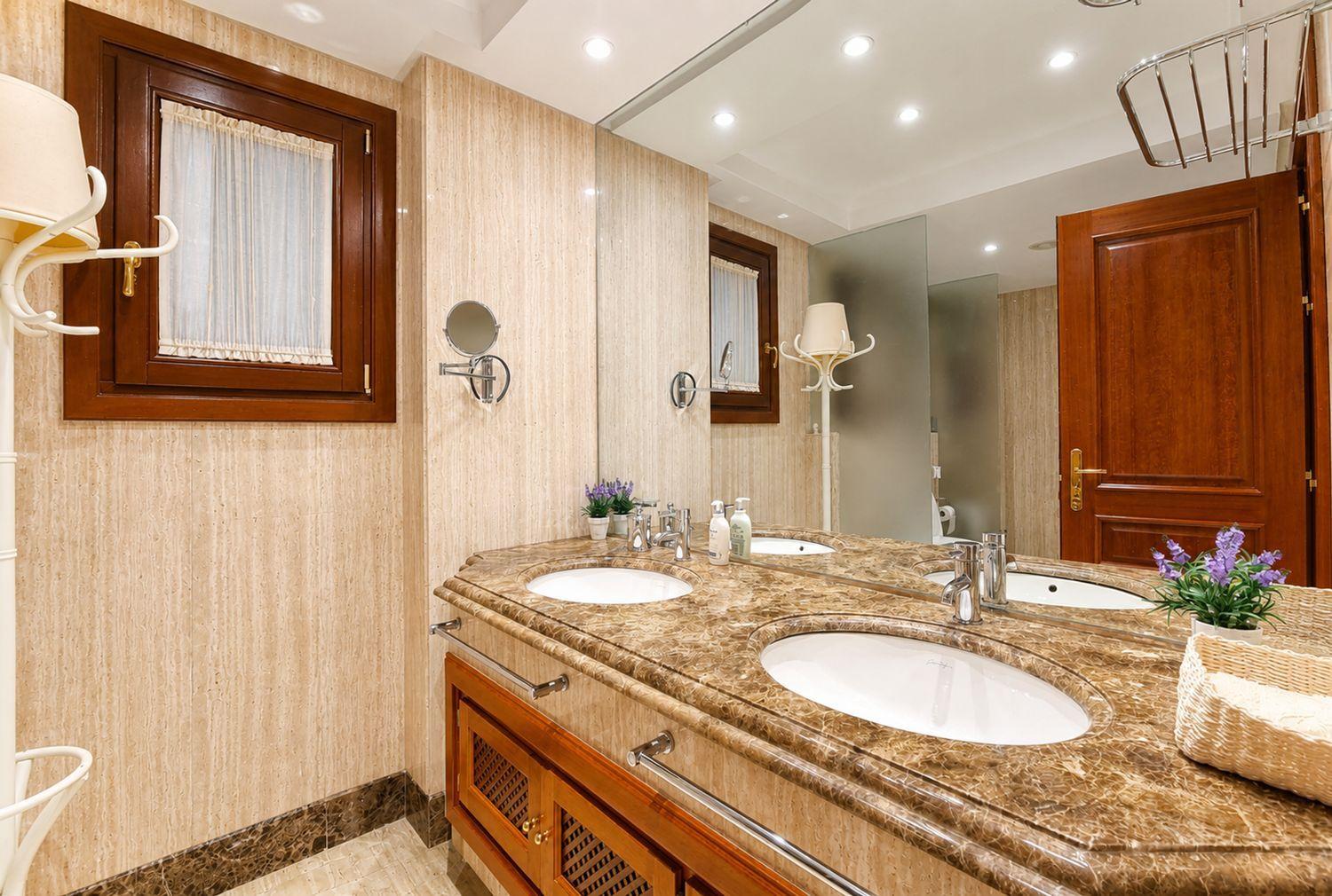 Flat for Sale in Estepona