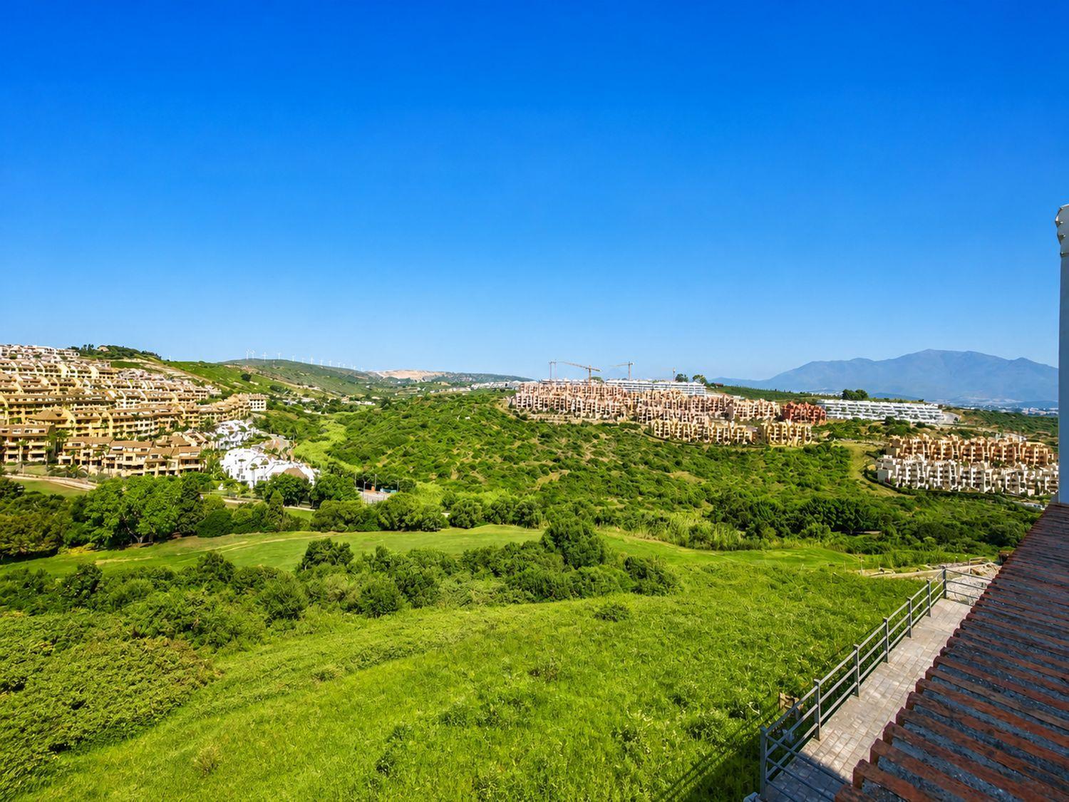 Flat for Sale in Manilva