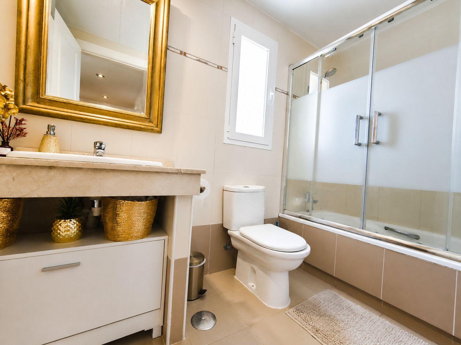 Flat for Sale in Manilva