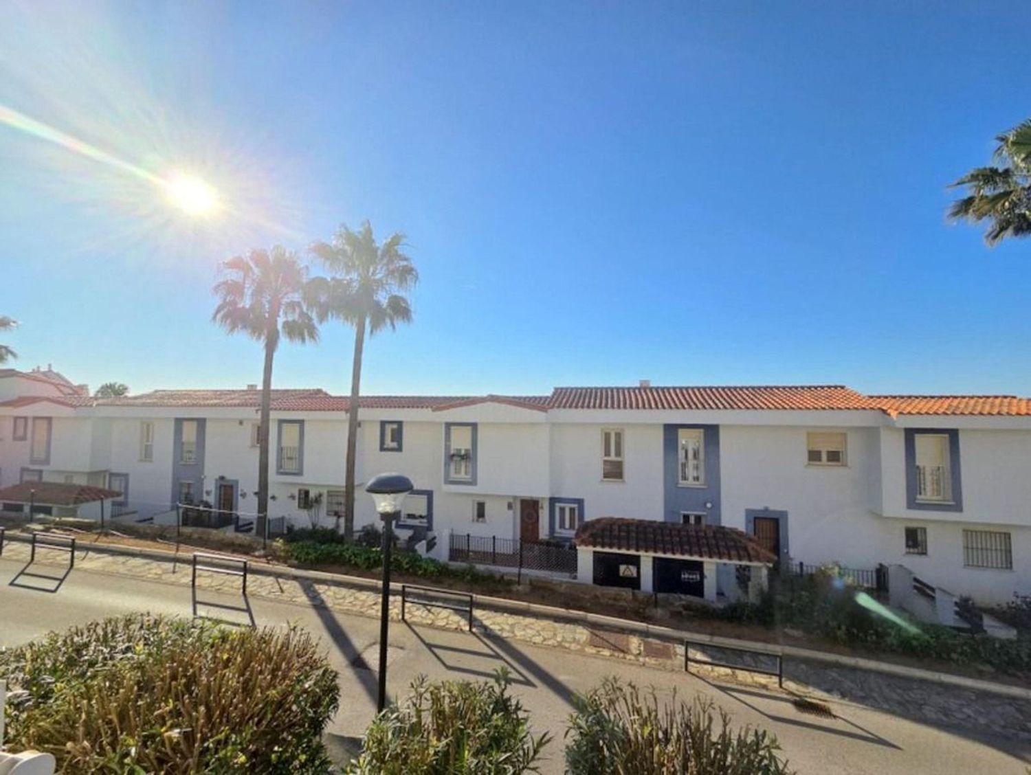 Flat for Sale in Manilva