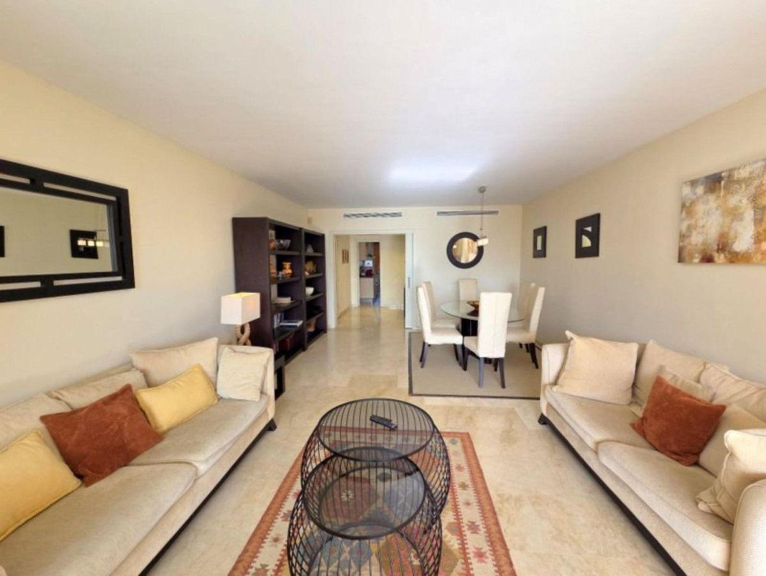 Flat for Sale in Manilva