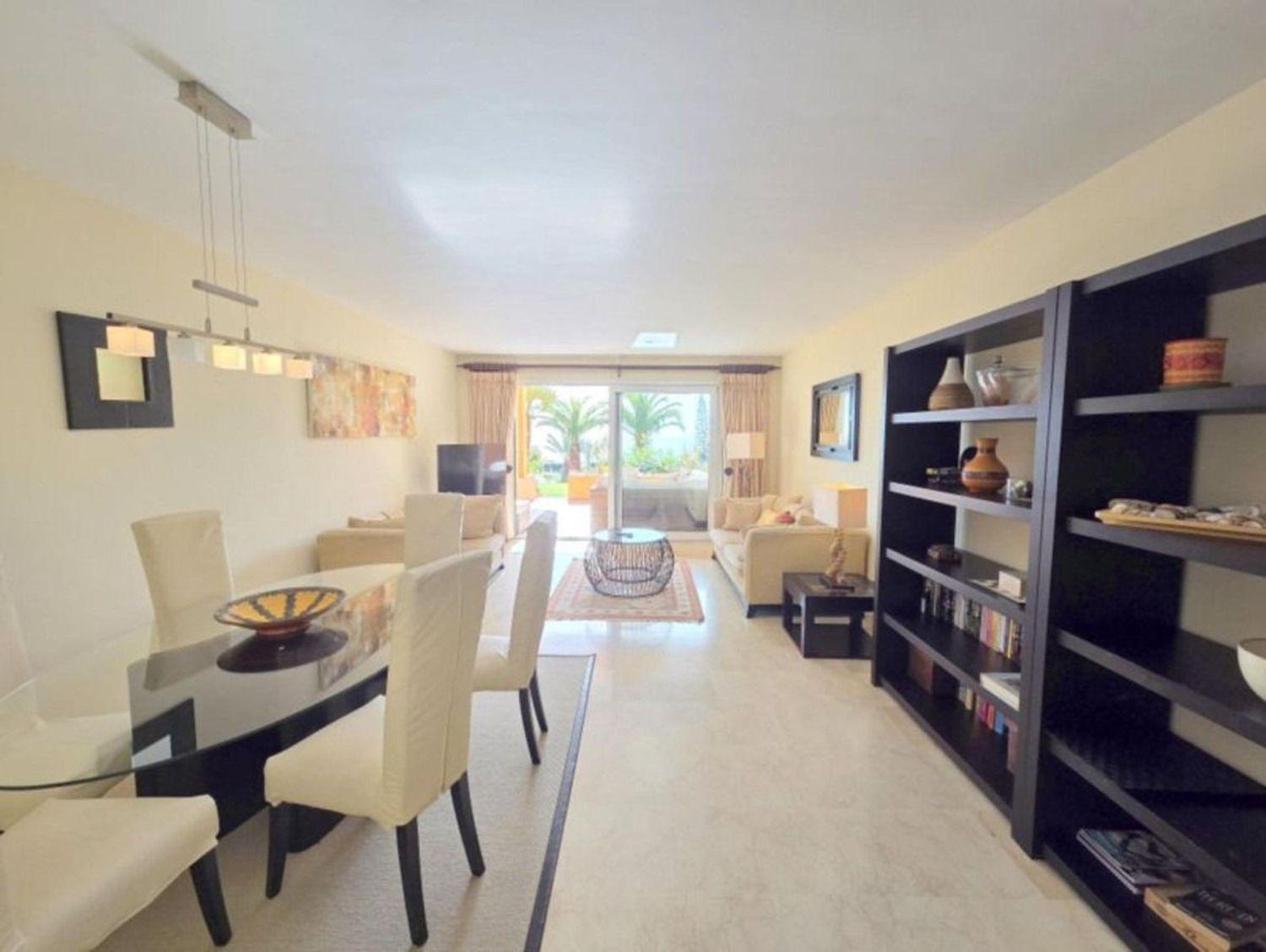 Flat for Sale in Manilva