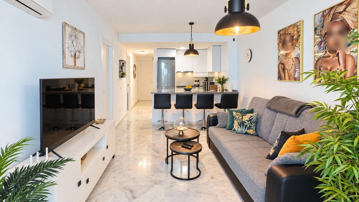 Flat for Sale in Casares