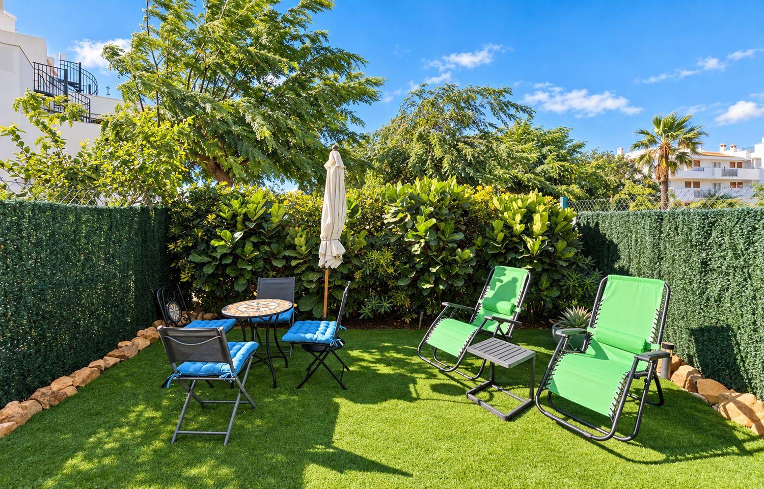 Flat for Sale in Casares