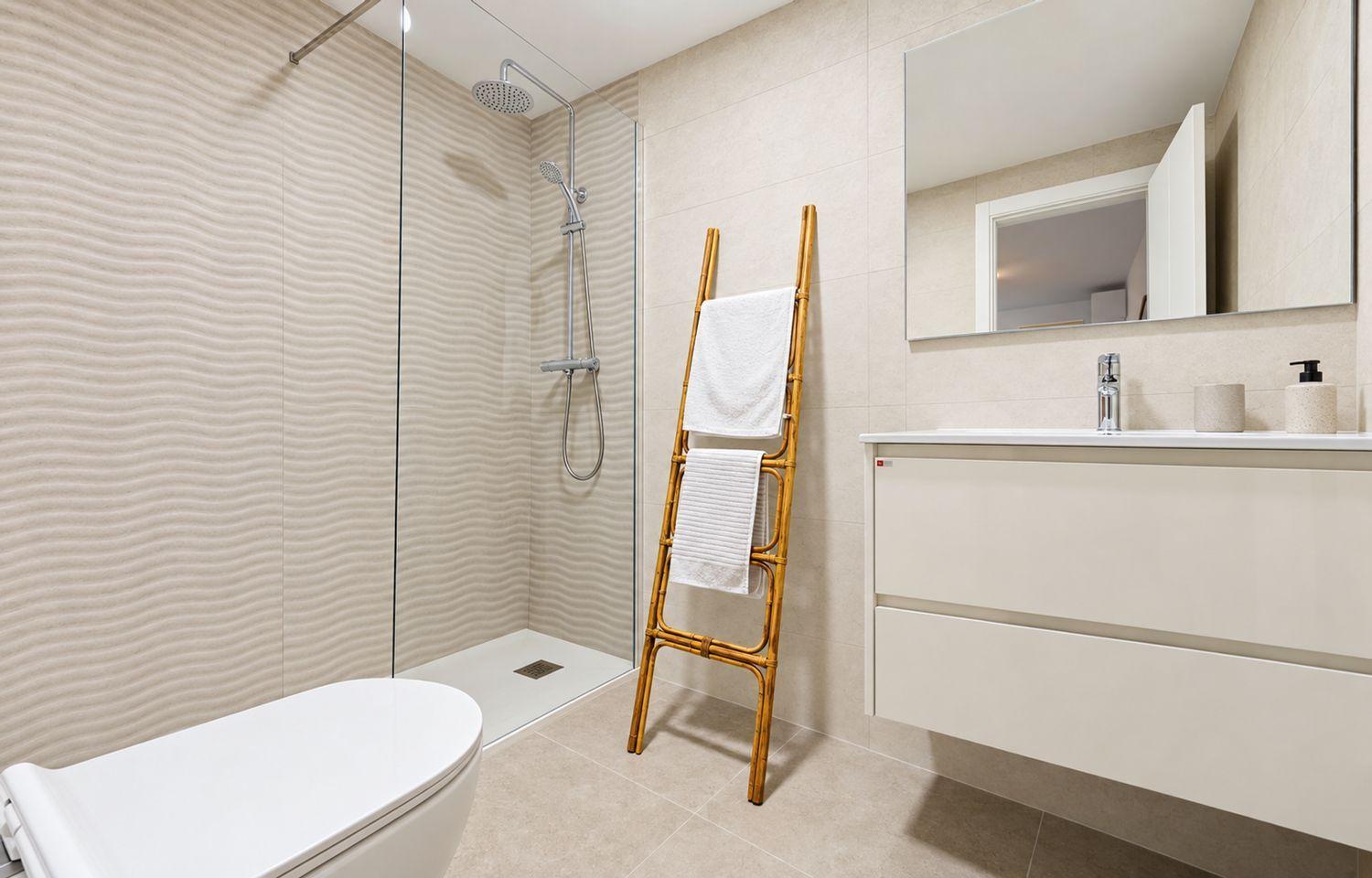 Flat for Sale in Casares