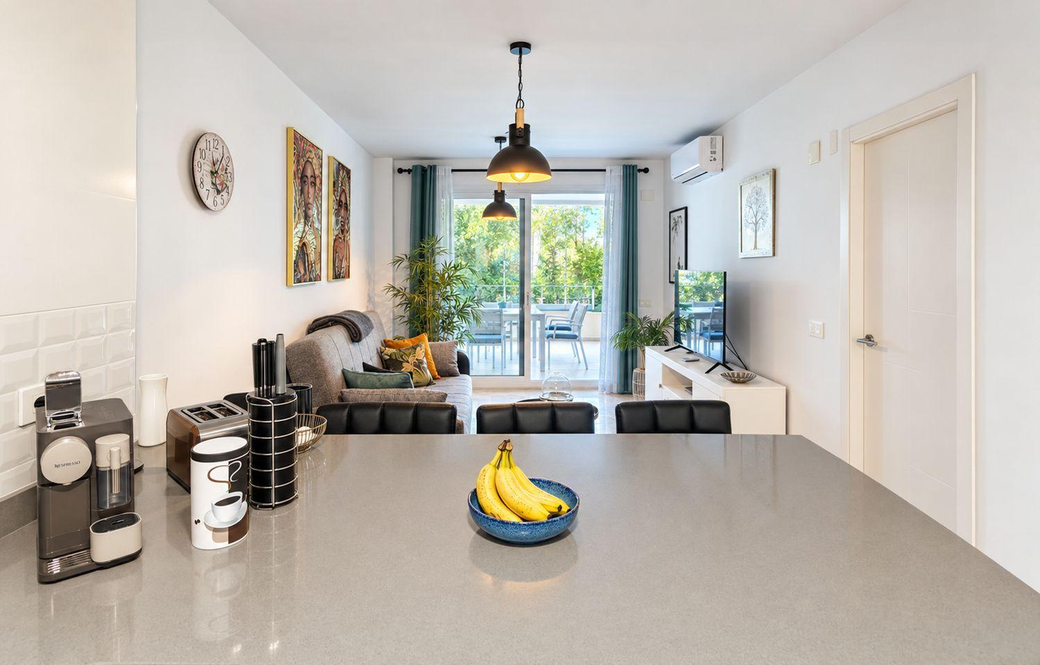 Flat for Sale in Casares