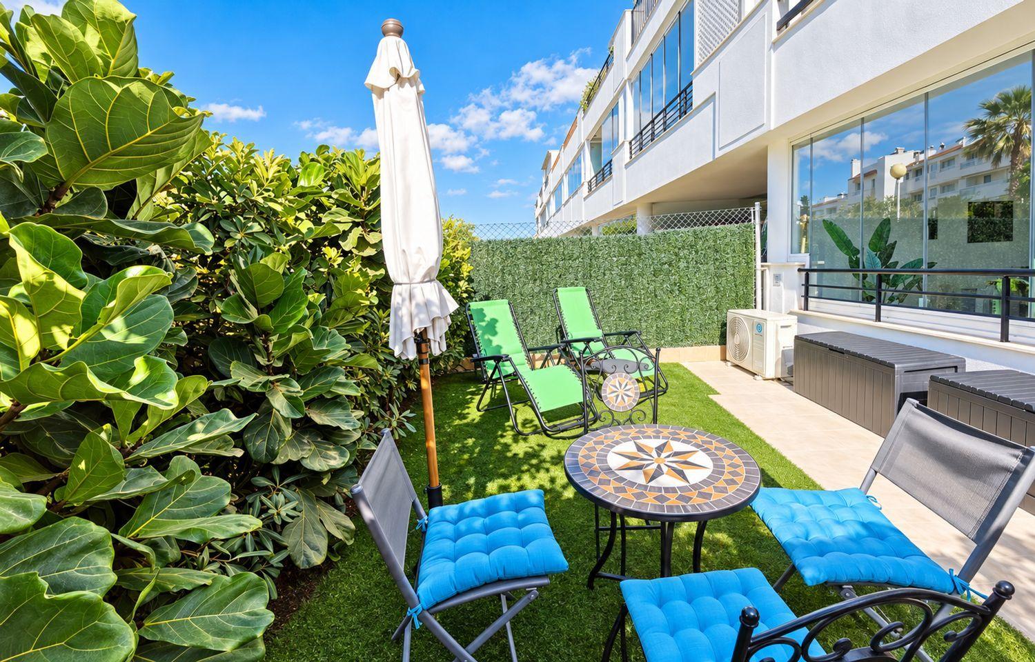 Flat for Sale in Casares