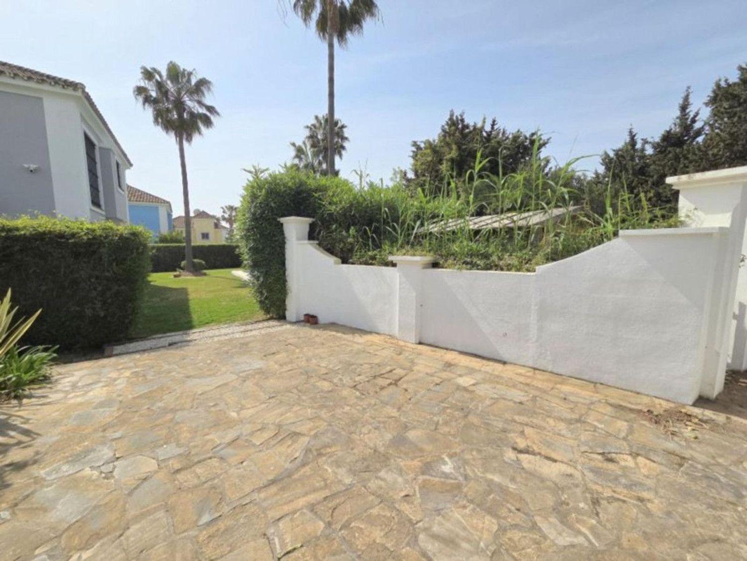 Plot for Sale in Manilva