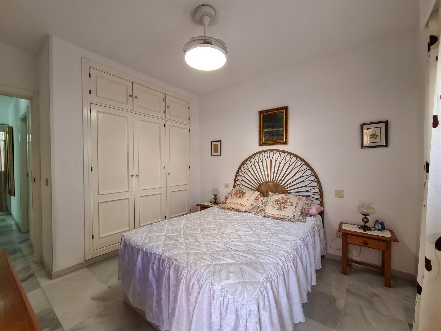 Flat for Sale in Manilva
