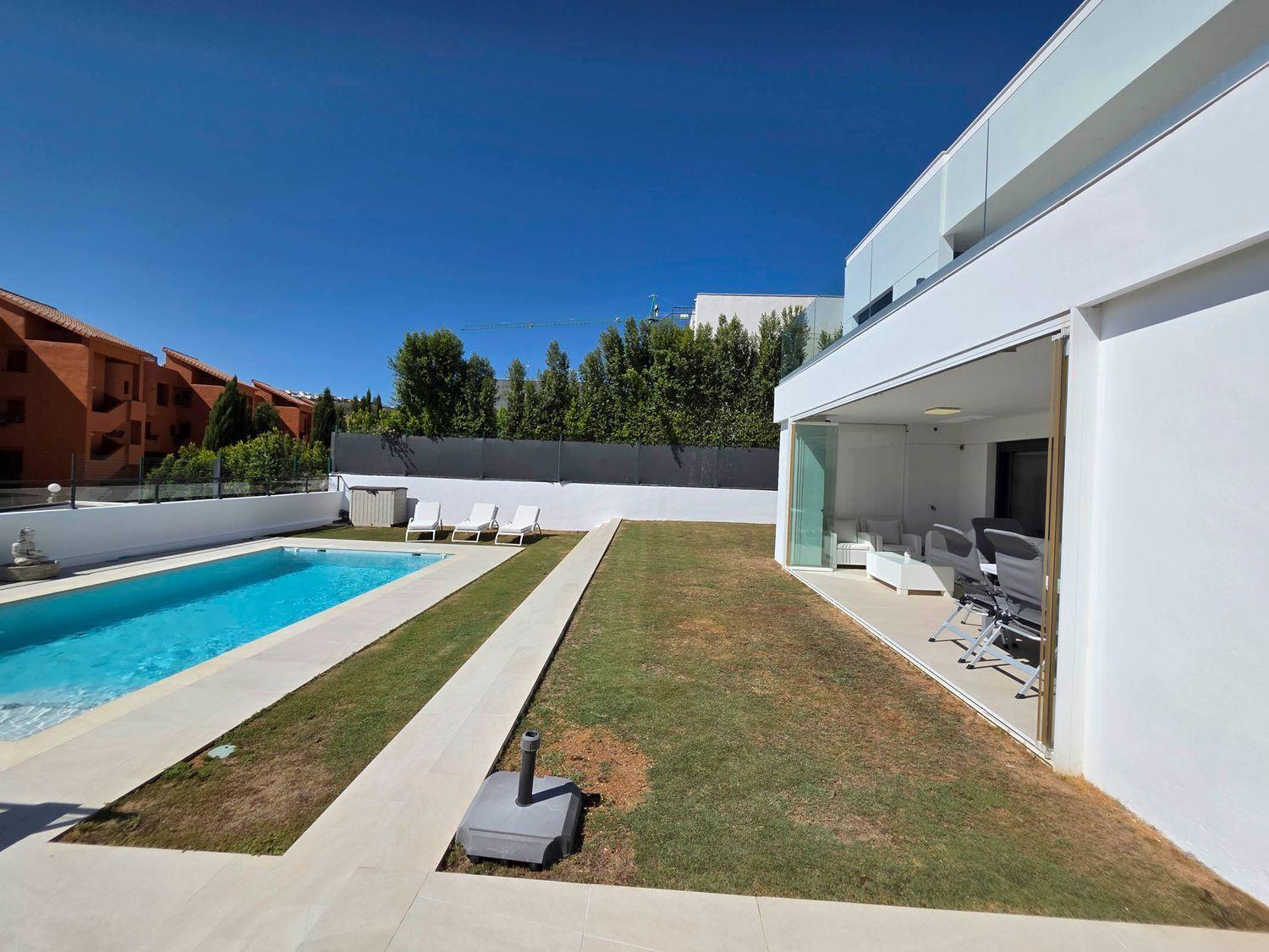 Casa en Venta en Manilva