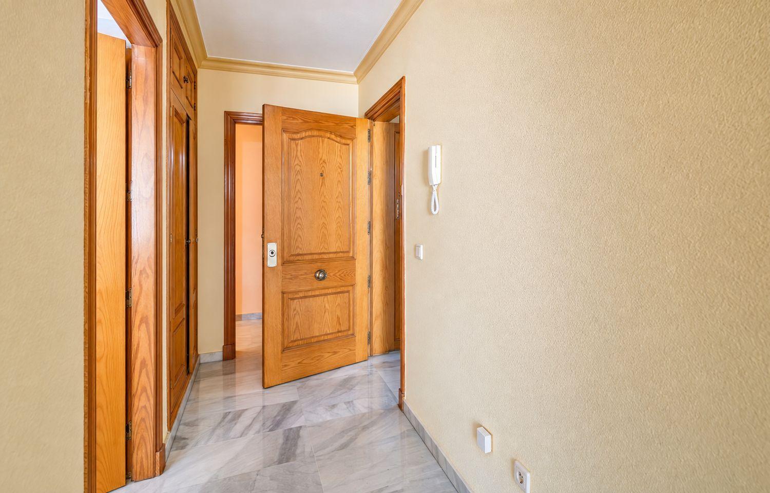 Flat for Sale in Estepona