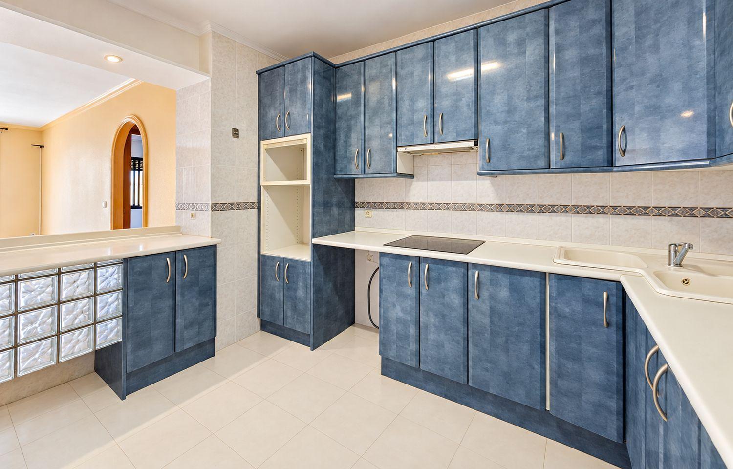 Flat for Sale in Estepona