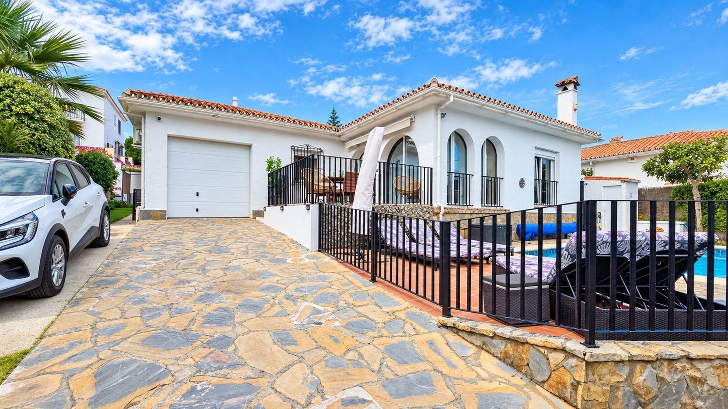 Casa en Venta en Manilva