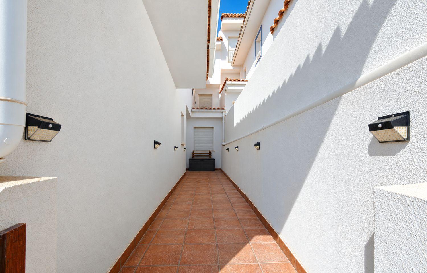 Flat for Sale in Manilva