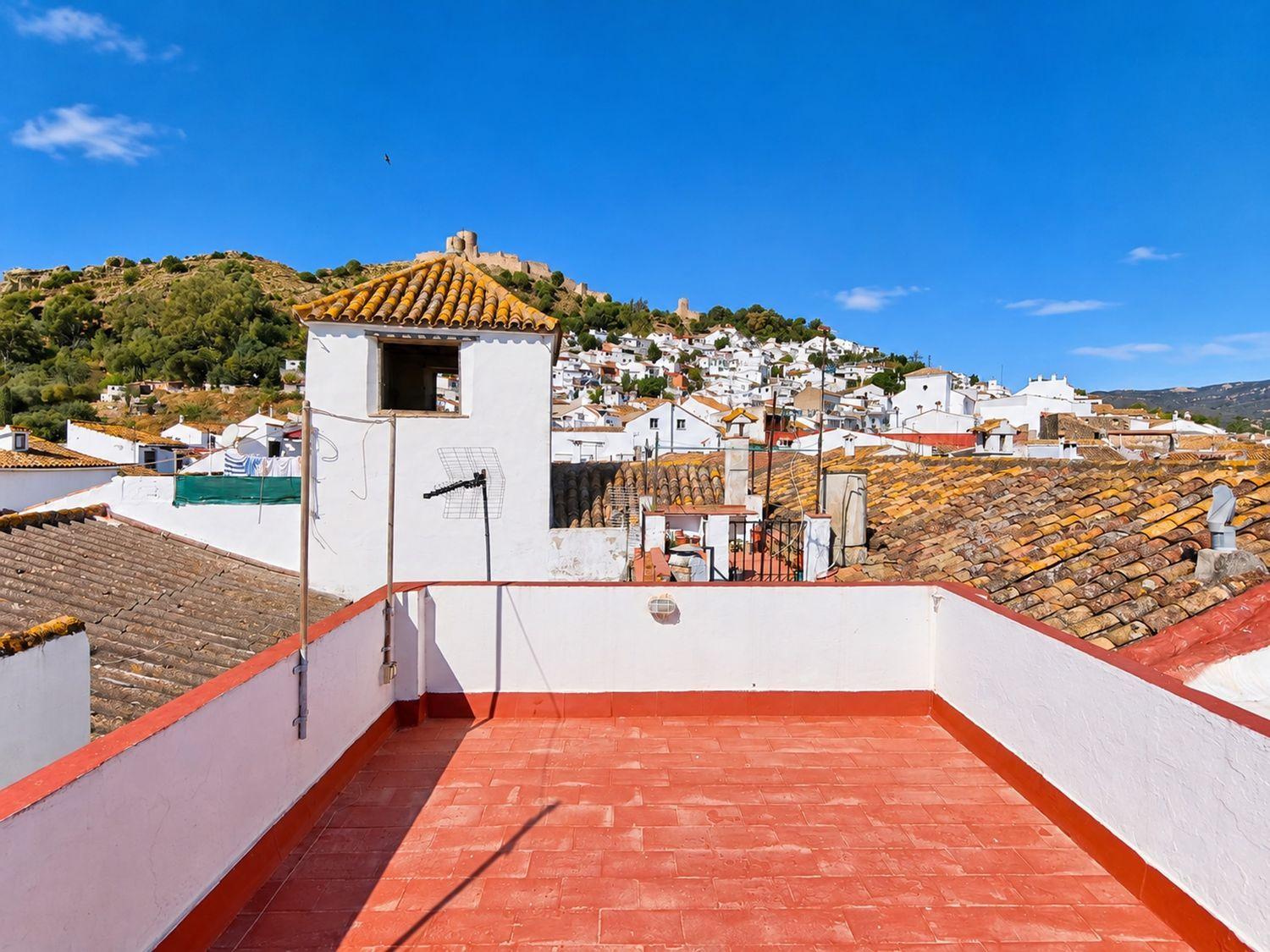 Penthouse for Sale in Jimena de la Frontera