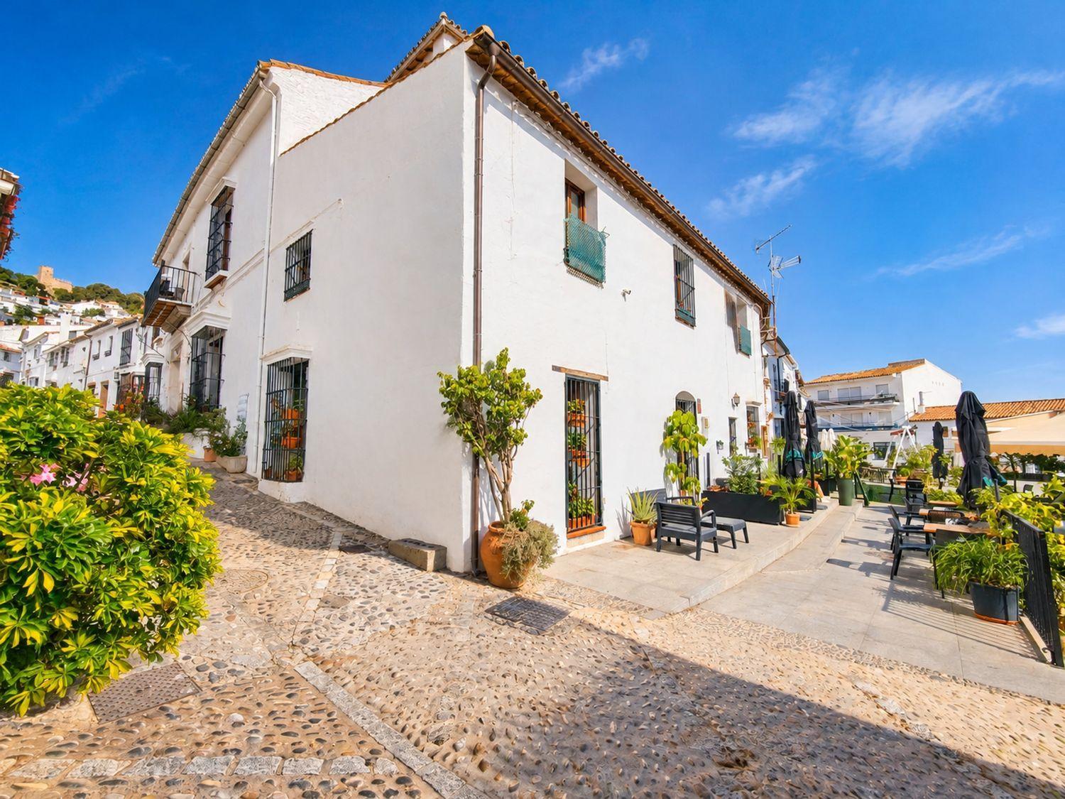 Penthouse for Sale in Jimena de la Frontera