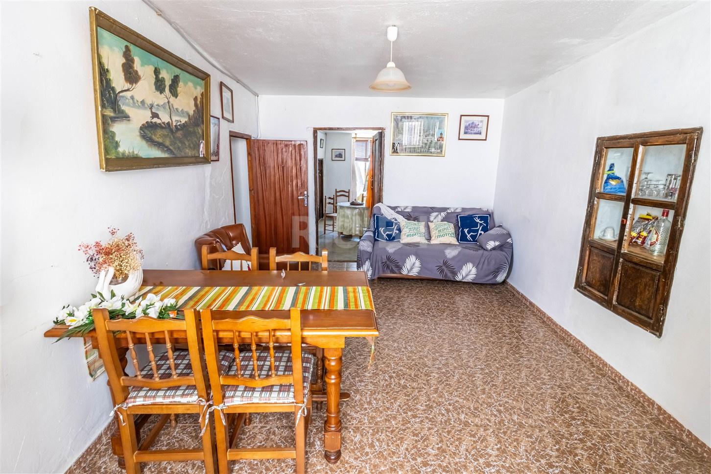 House for Sale in Bérchules