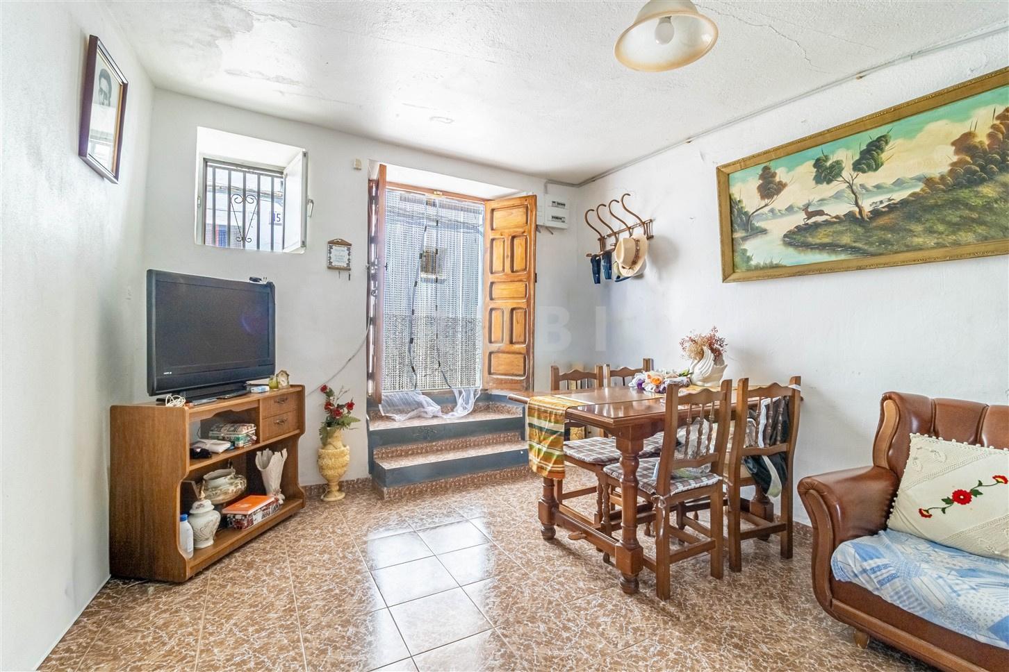House for Sale in Bérchules