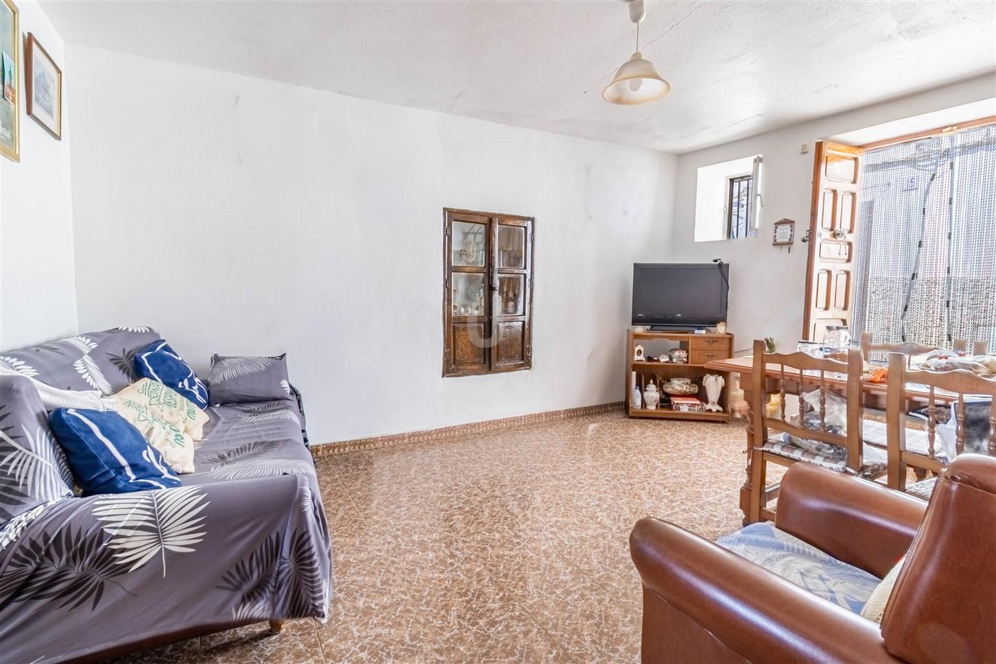 House for Sale in Bérchules