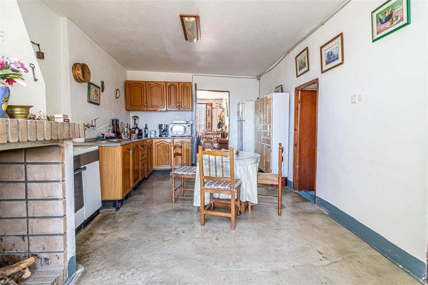 House for Sale in Bérchules