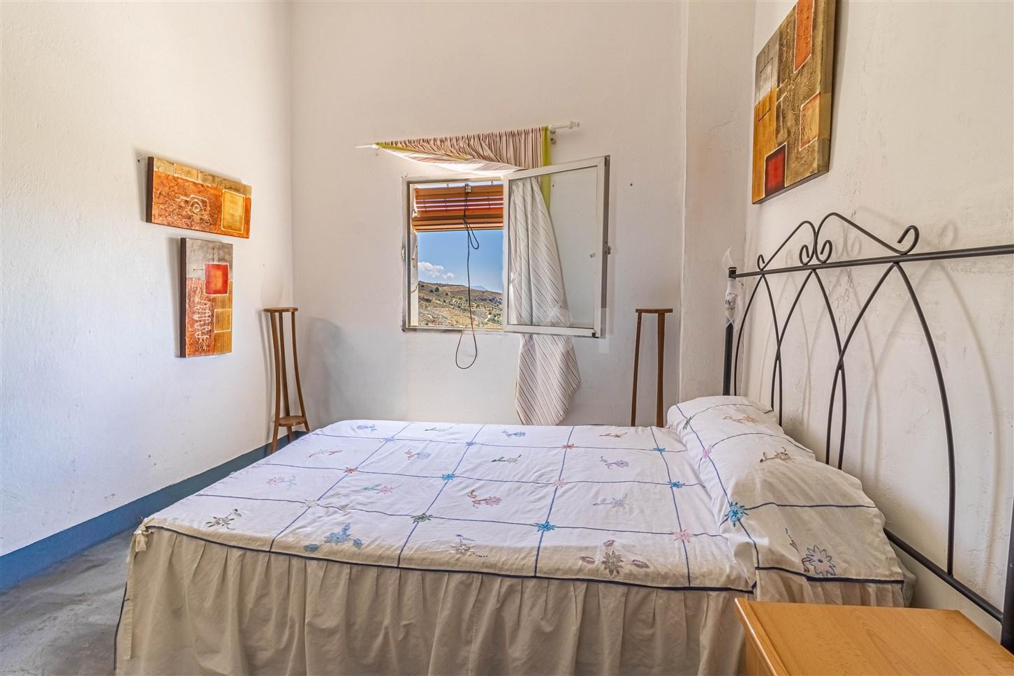 House for Sale in Bérchules