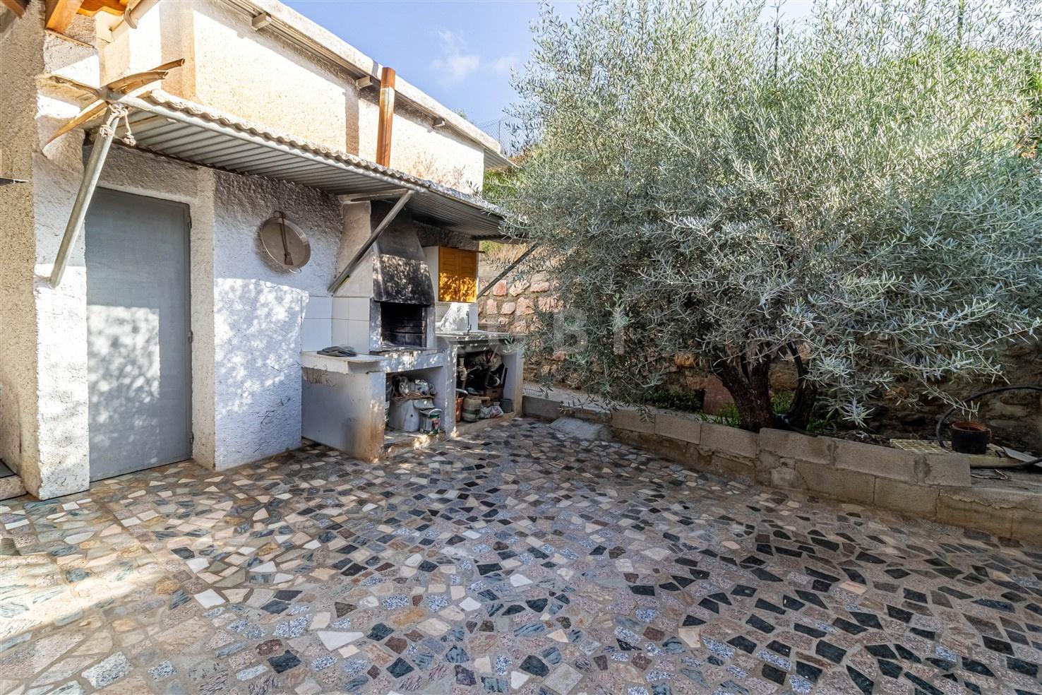 Villa for Sale in Órgiva