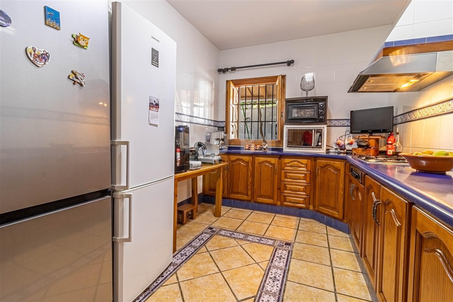 Villa for Sale in Órgiva