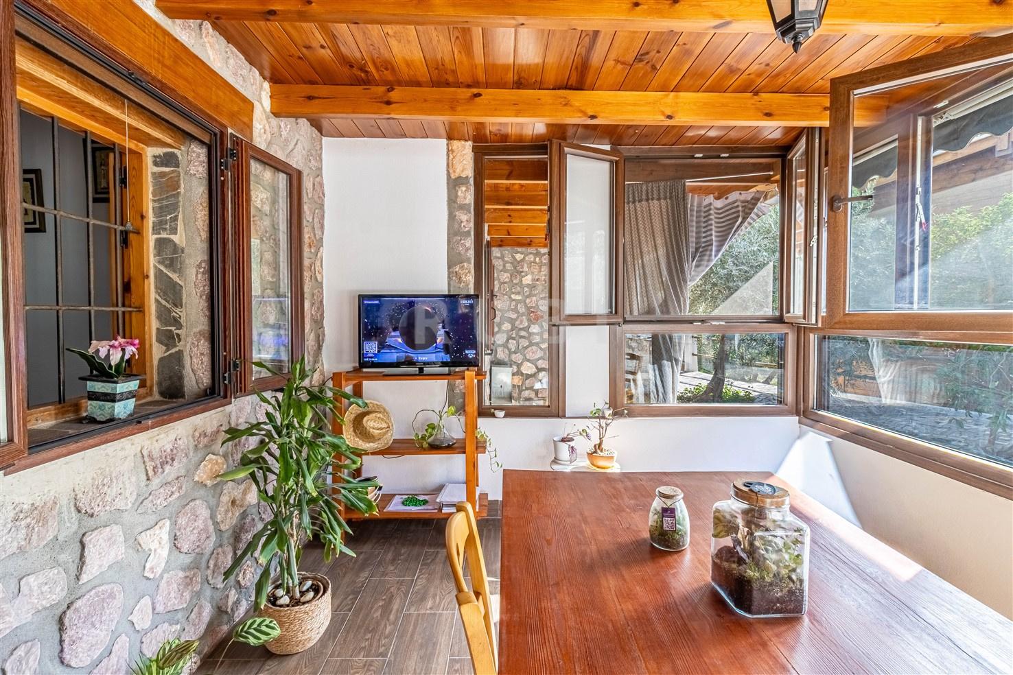 Villa for Sale in Órgiva