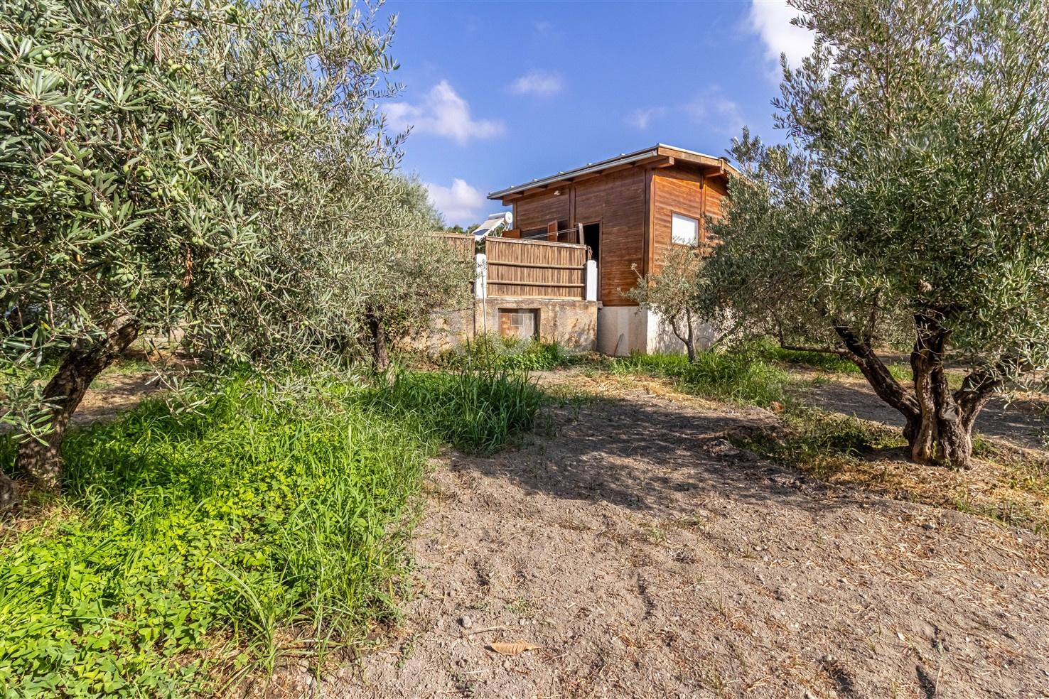 Villa for Sale in Órgiva