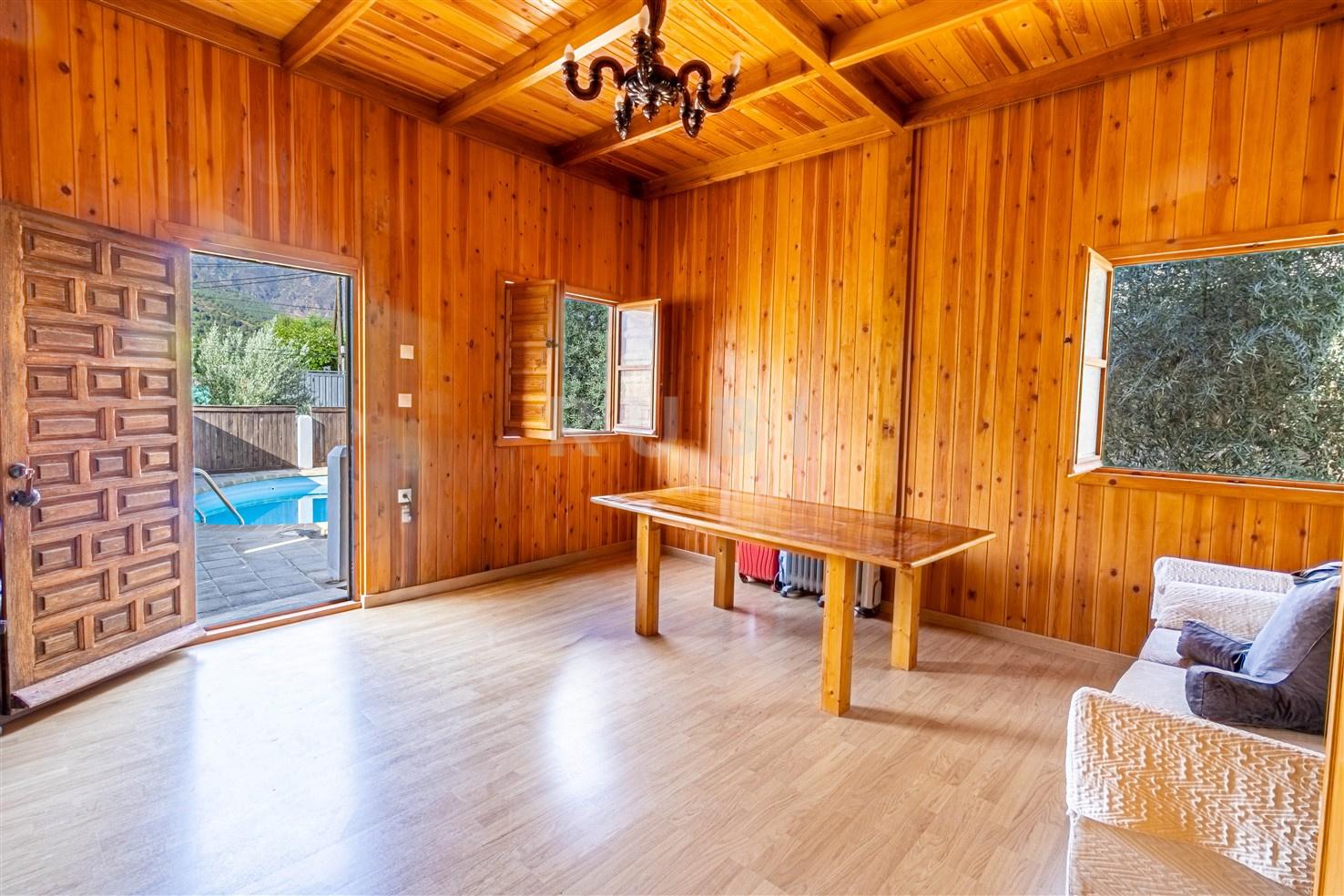 Villa for Sale in Órgiva