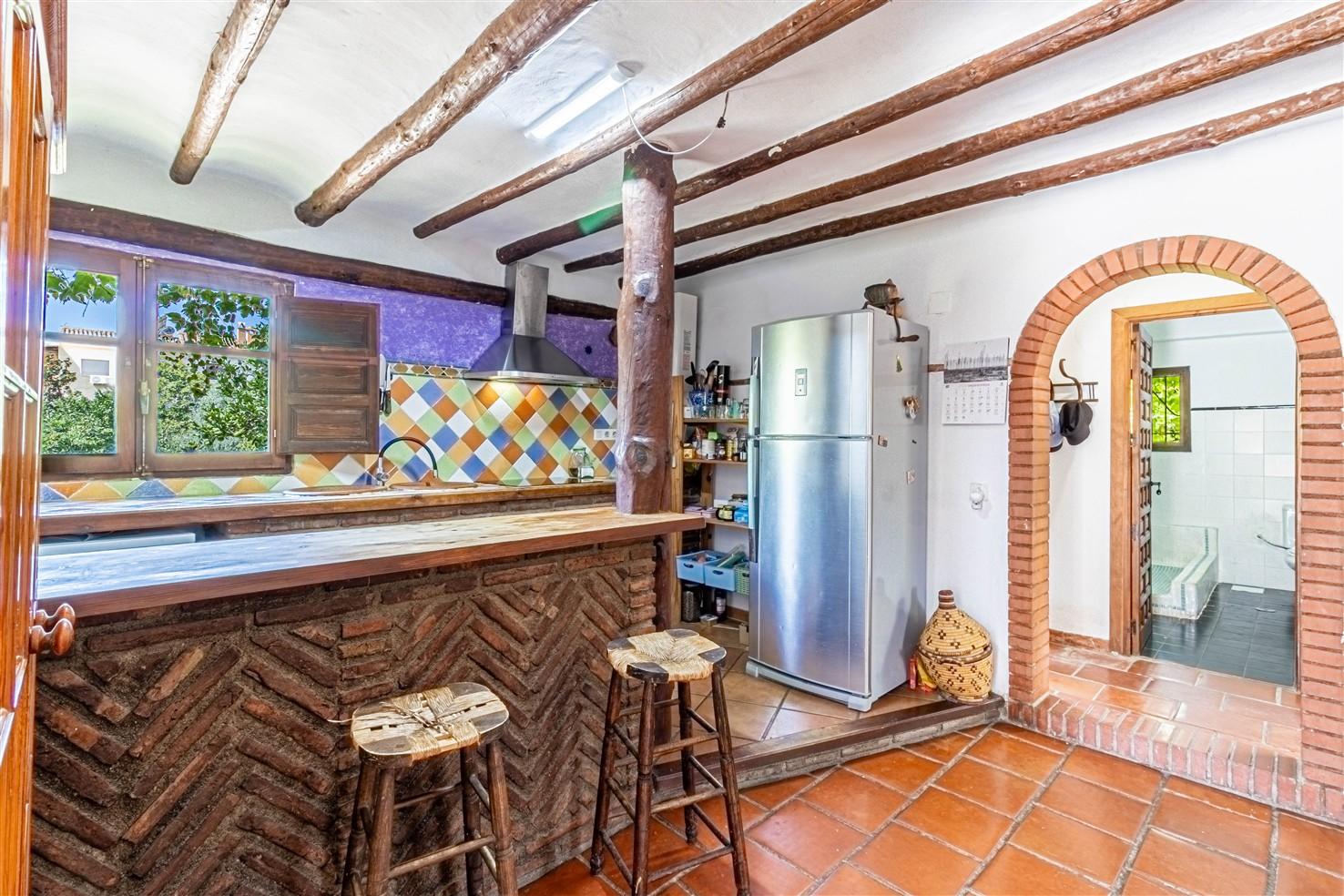 Villa for Sale in Órgiva