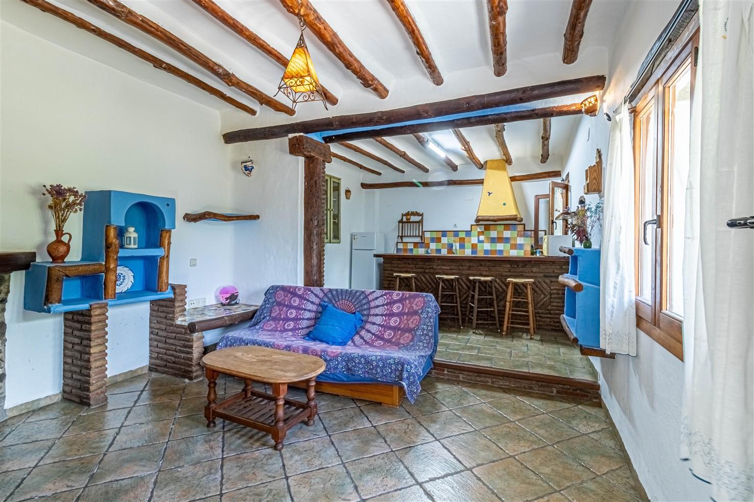 Villa for Sale in Órgiva