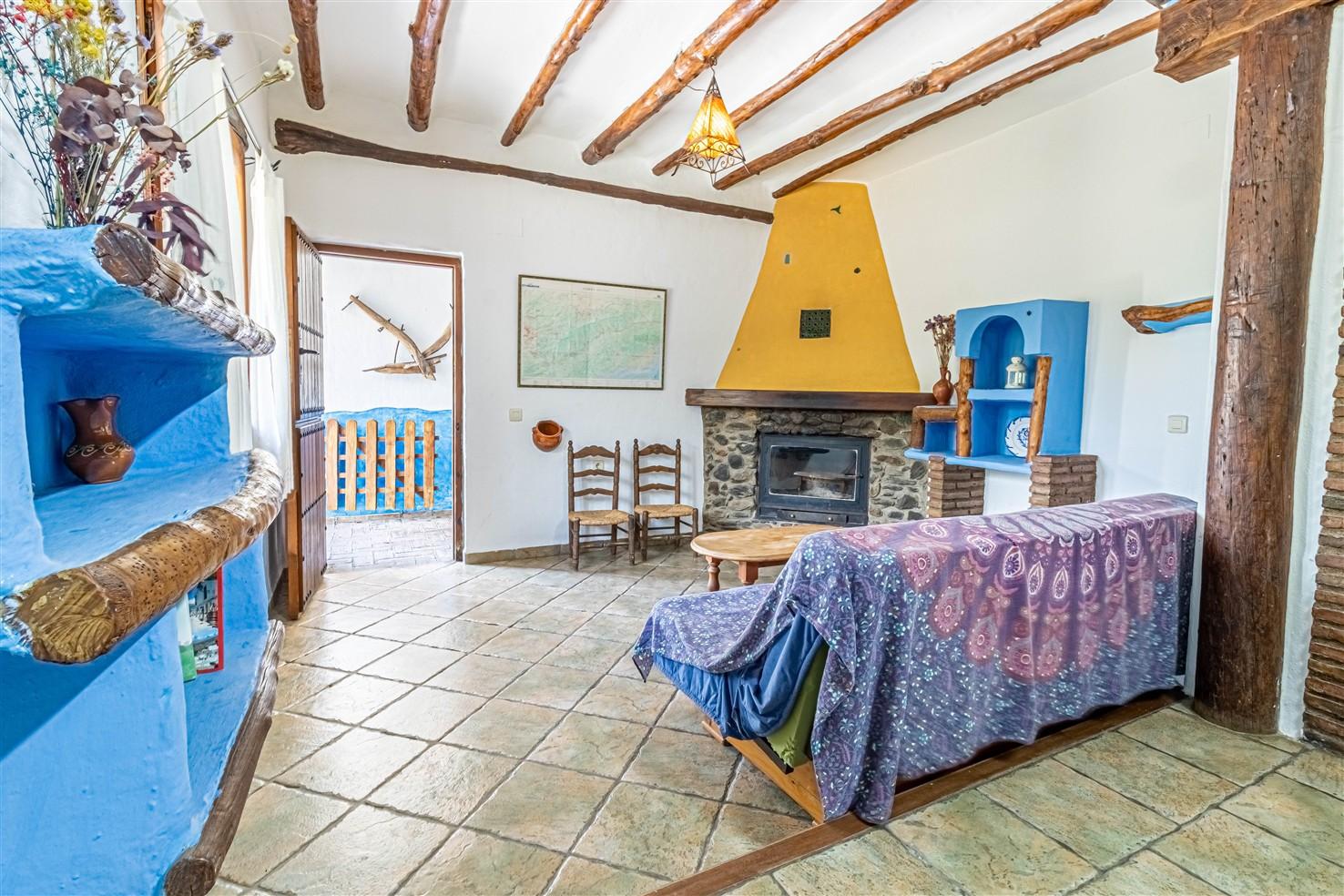 Villa for Sale in Órgiva