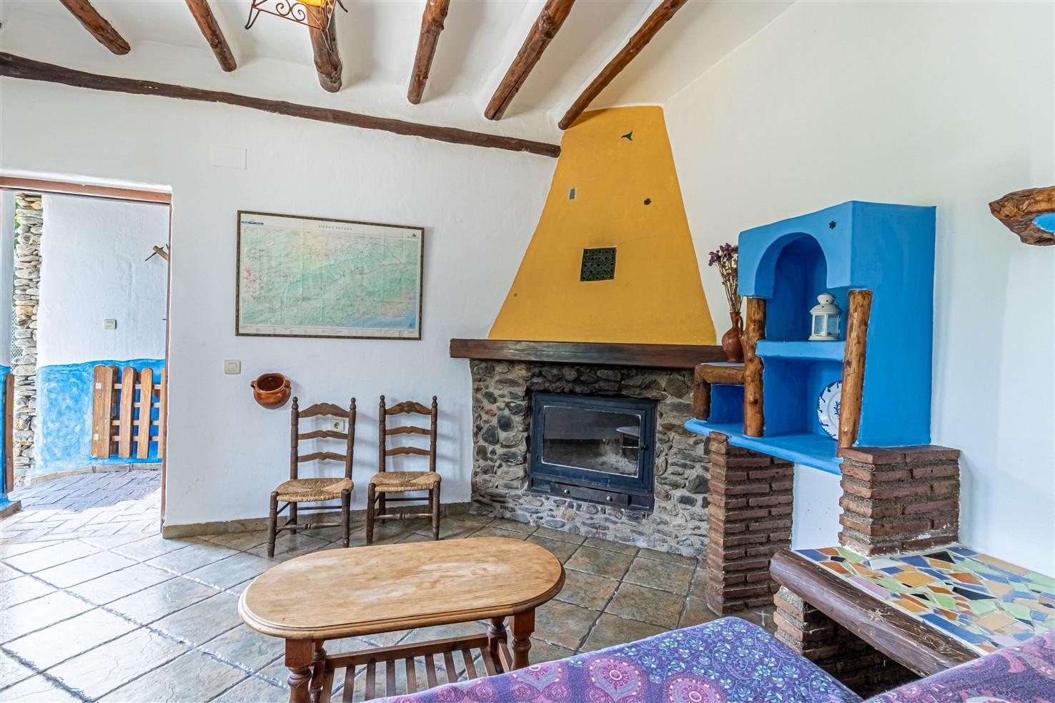 Villa for Sale in Órgiva