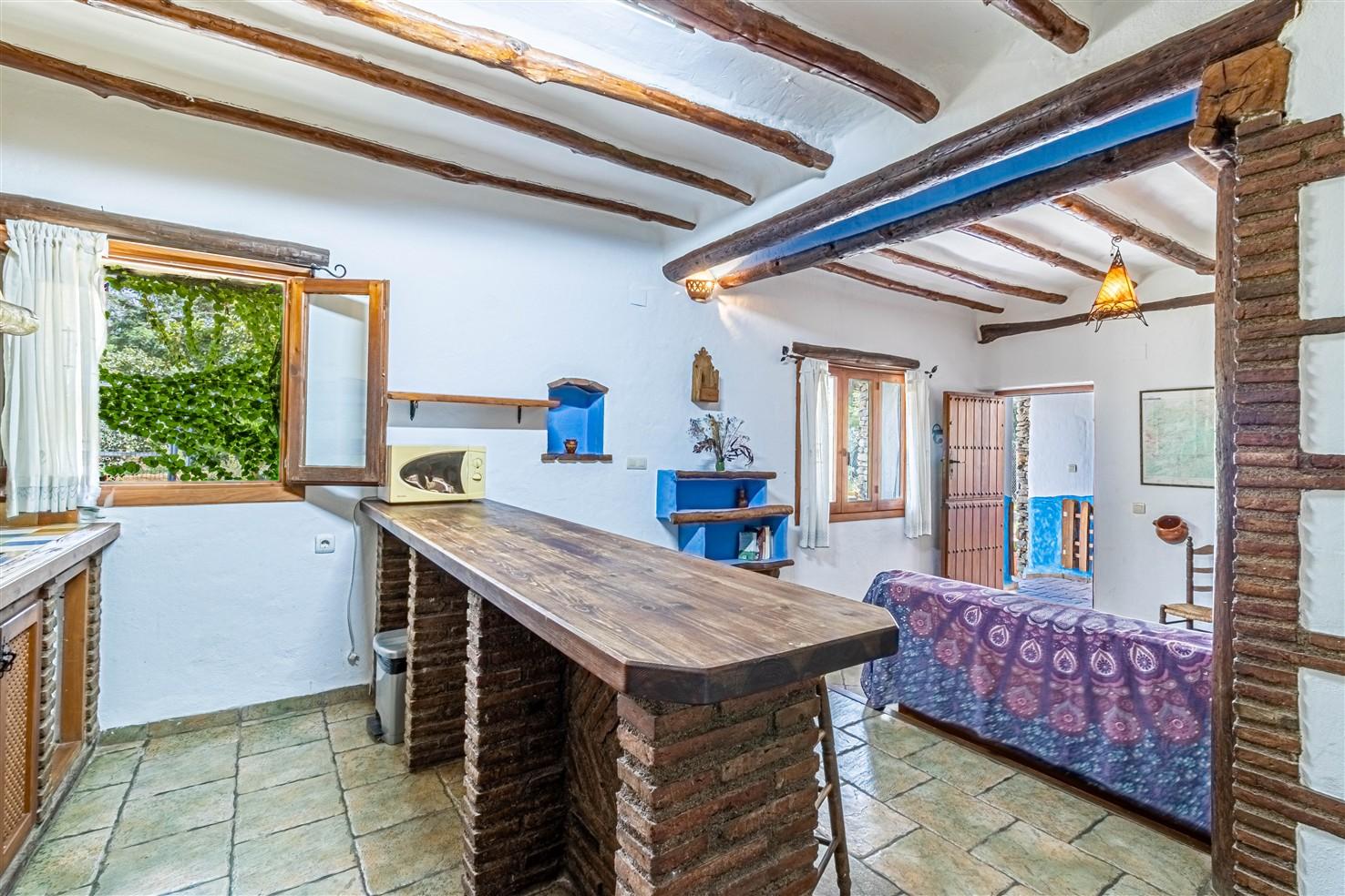 Villa for Sale in Órgiva