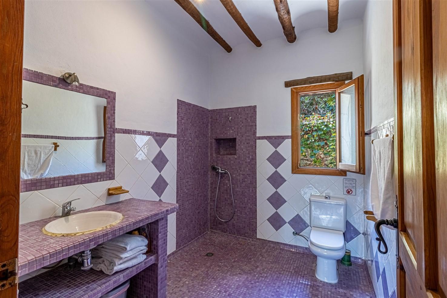 Villa for Sale in Órgiva
