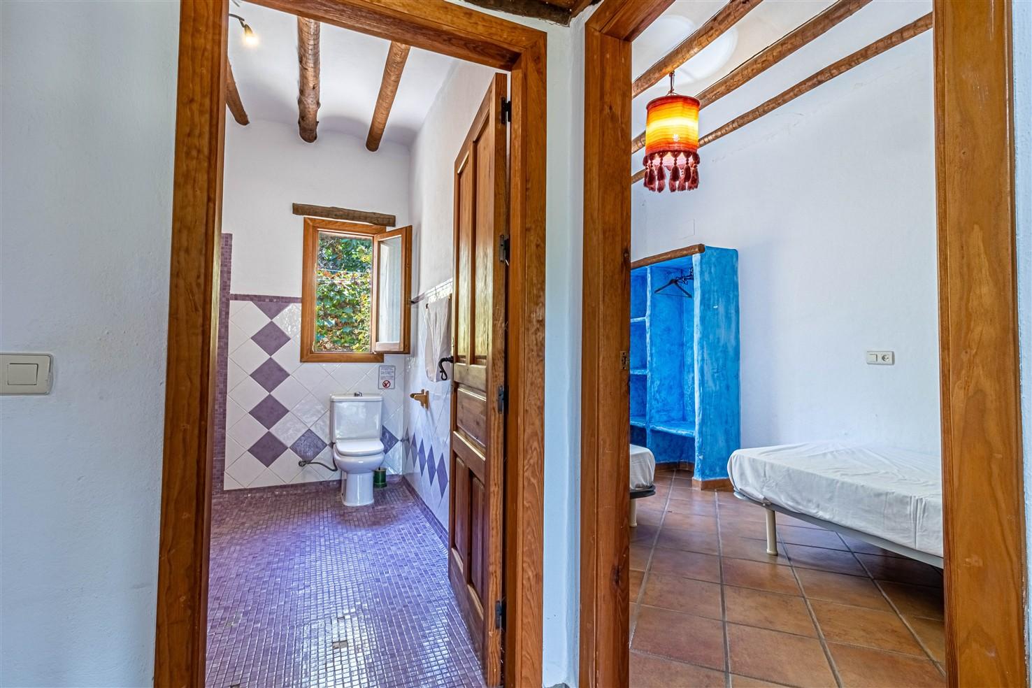 Villa for Sale in Órgiva