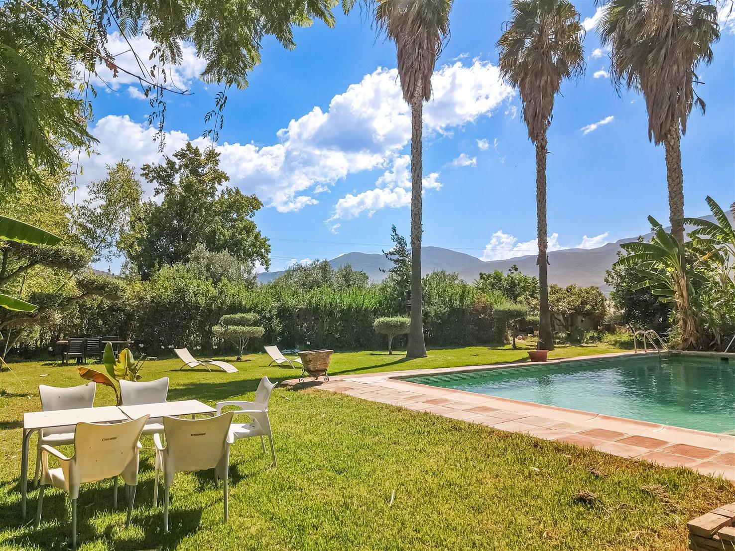 Villa for Sale in Órgiva