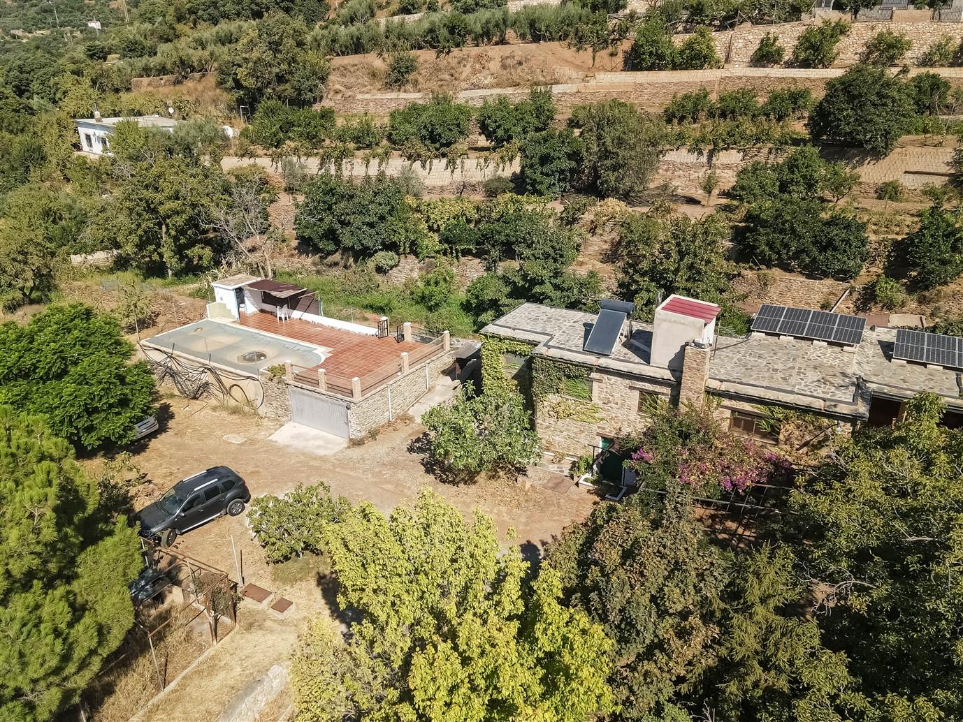 Villa for Sale in Lanjarón
