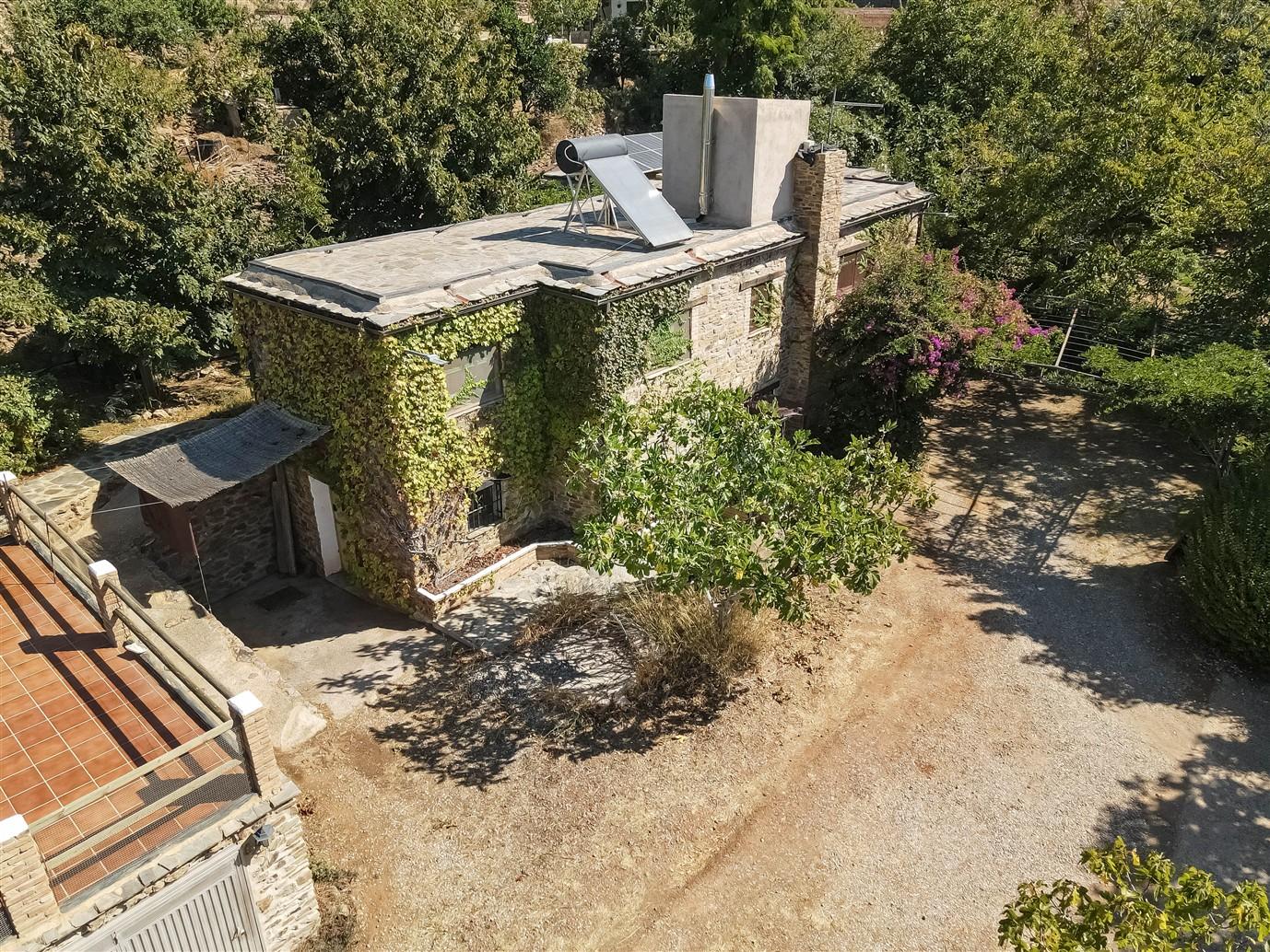 Villa for Sale in Lanjarón