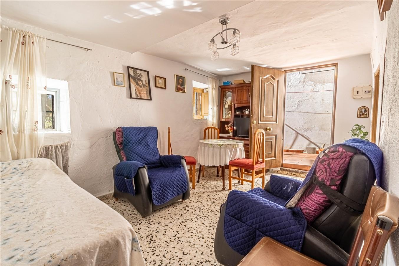 House for Sale in Órgiva