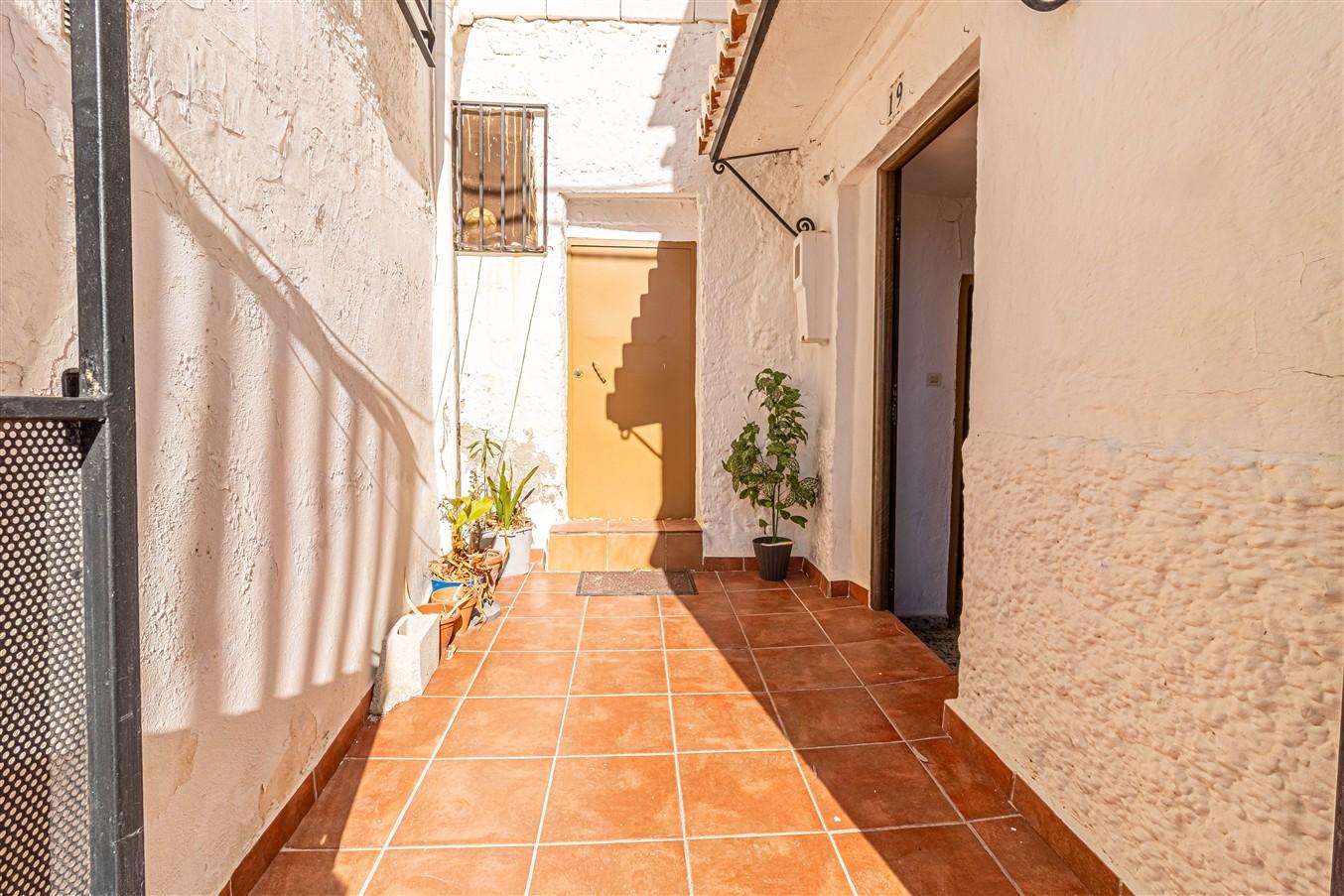 House for Sale in Órgiva
