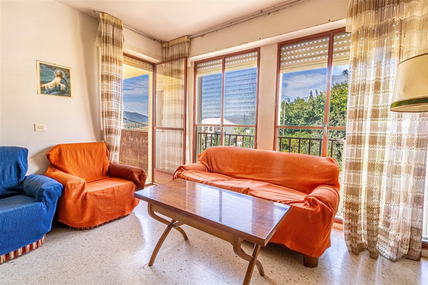 Flat for Sale in Órgiva