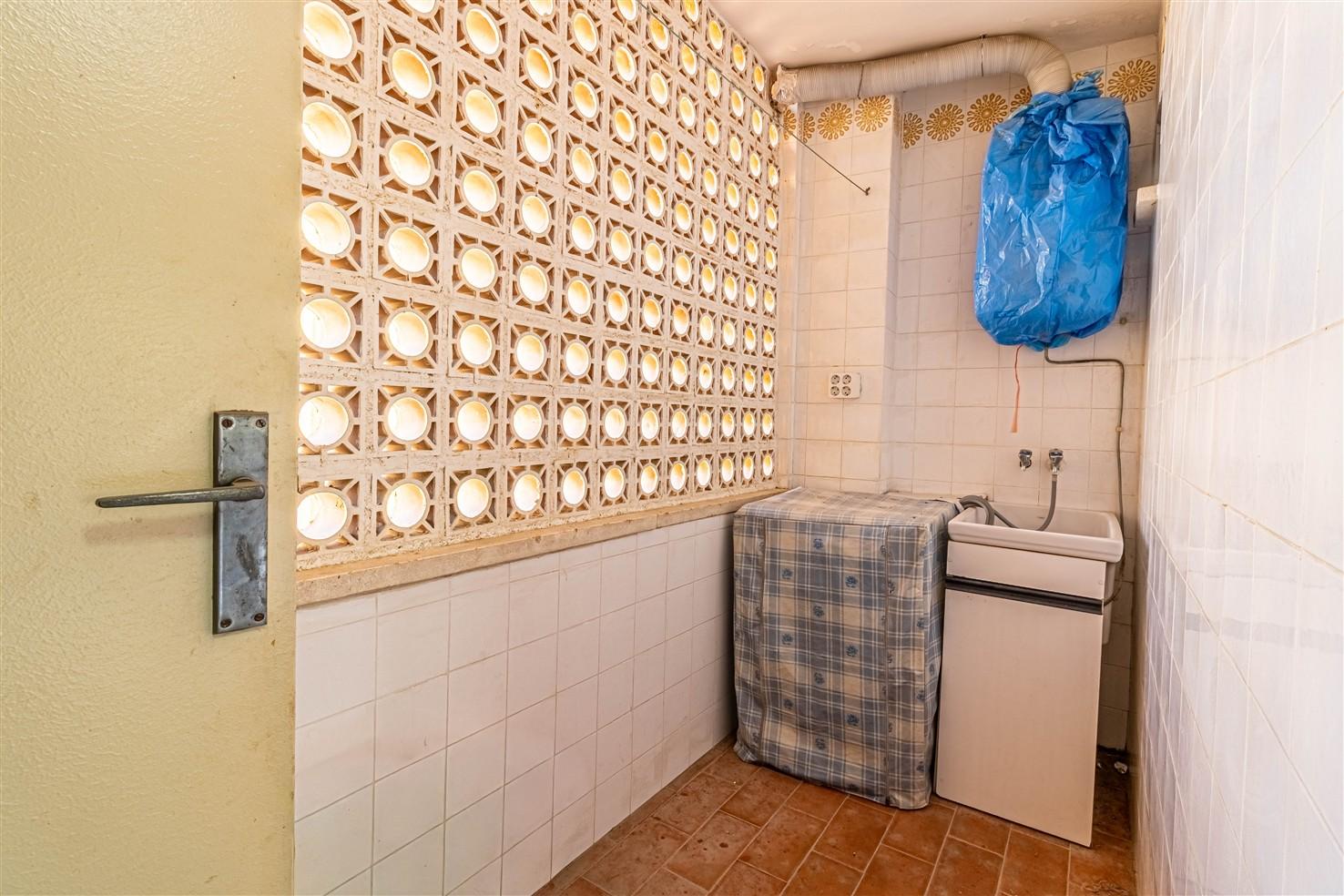 Flat for Sale in Órgiva
