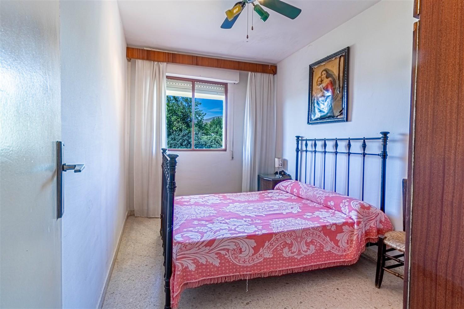 Flat for Sale in Órgiva