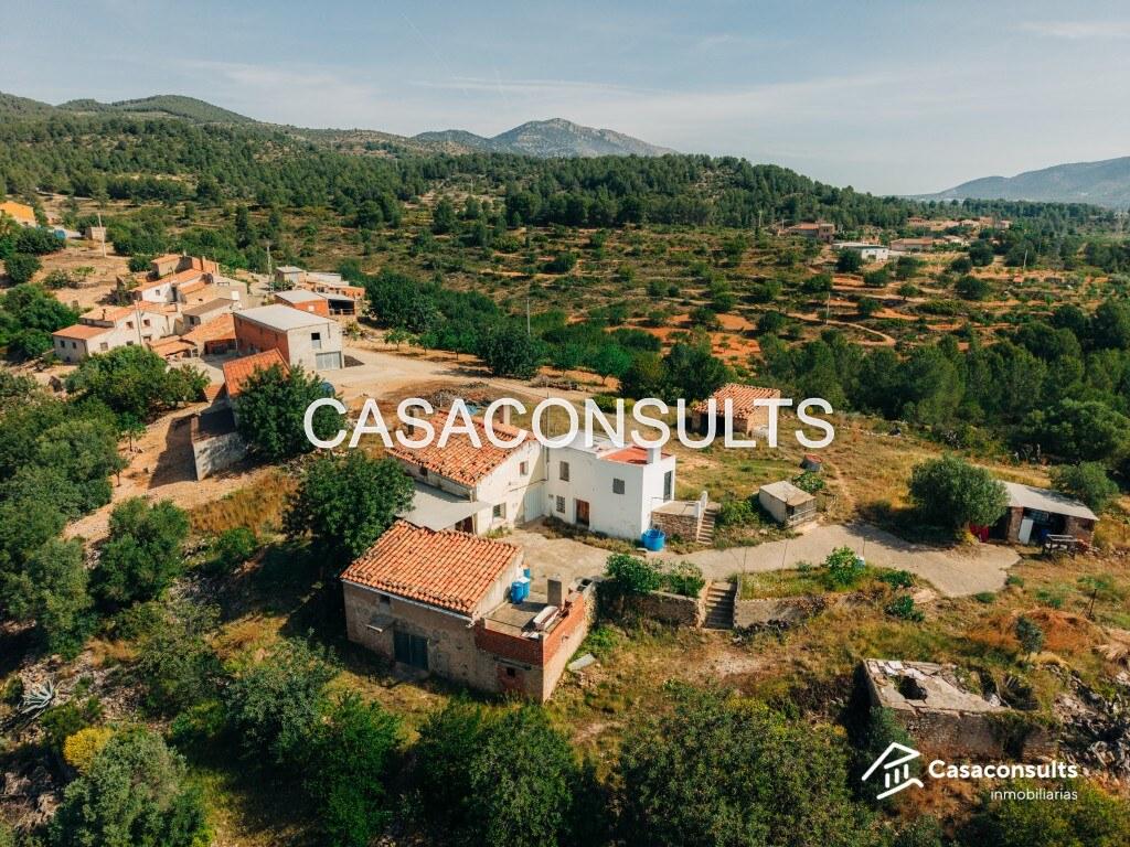 Terraced House for Sale in Culla