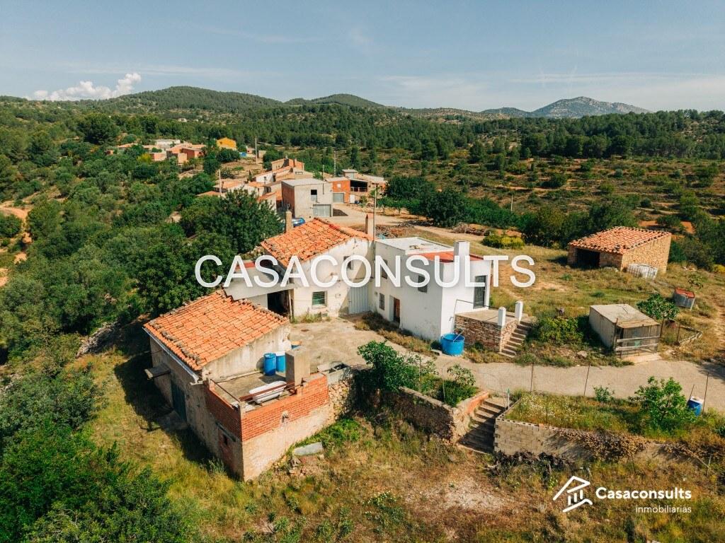 Terraced House for Sale in Culla