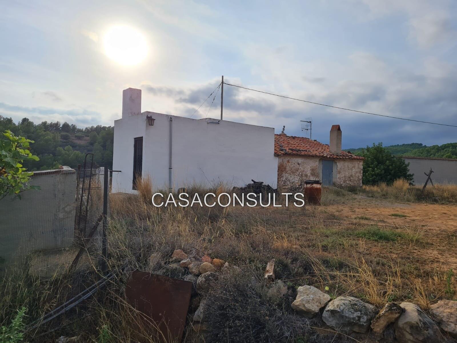Terraced House for Sale in Culla