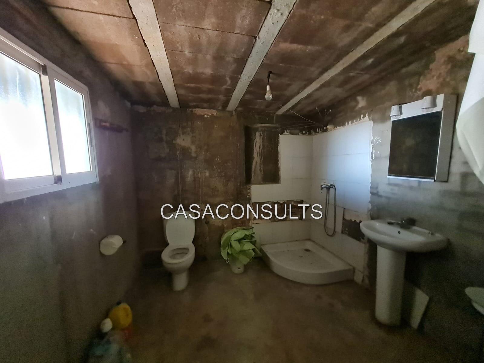 Terraced House for Sale in Culla